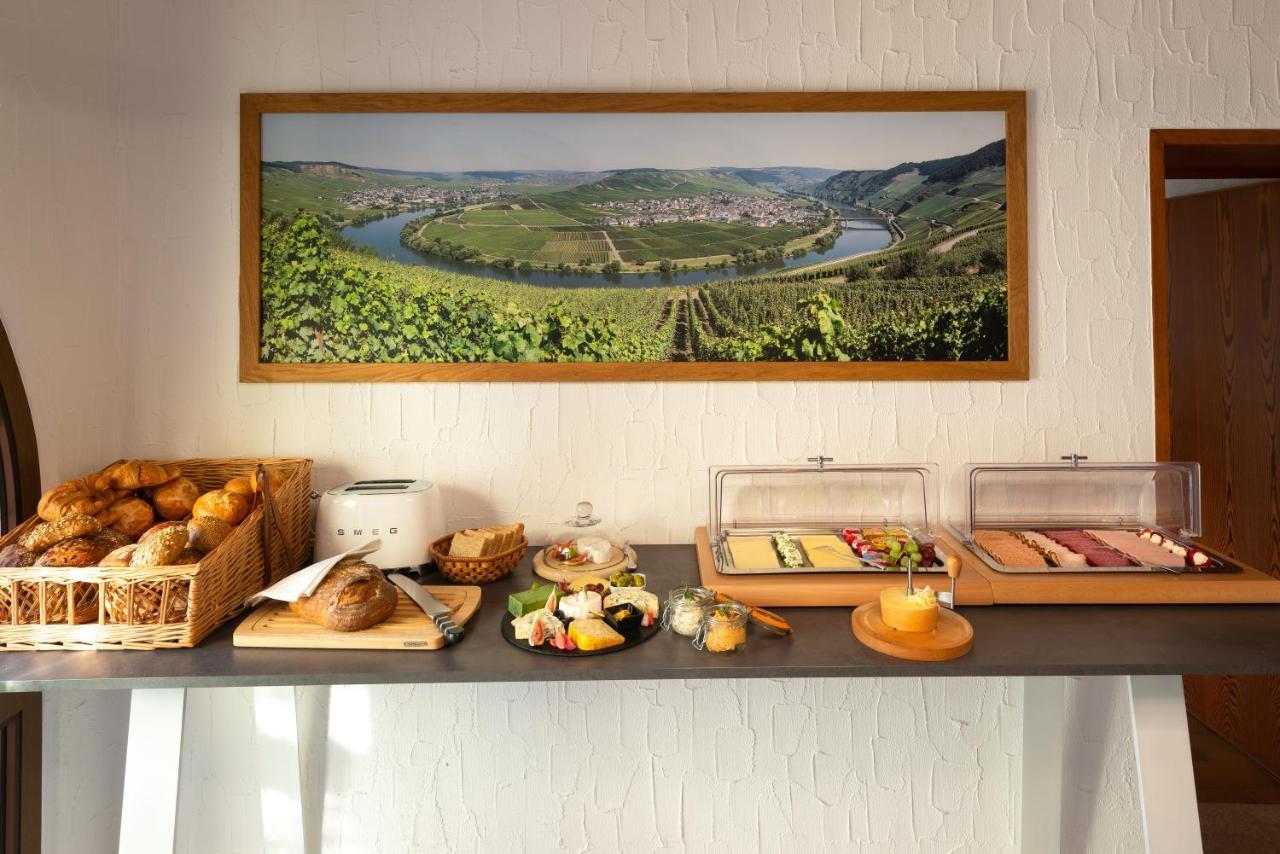 Moselweingut & Gaestehaus Hubertushof Trittenheim Exteriör bild